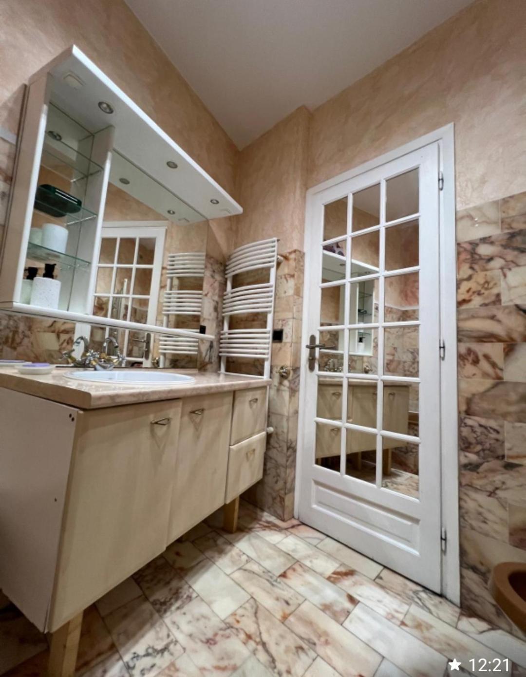 Charmant Studio Villeneuve-Loubet Ngoại thất bức ảnh